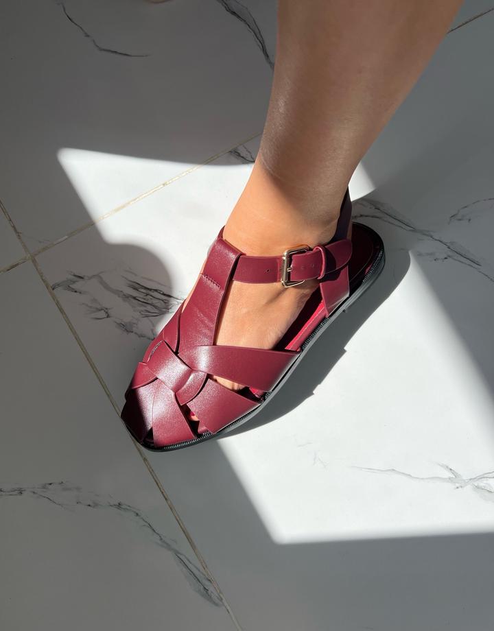 Сандалии ZARA