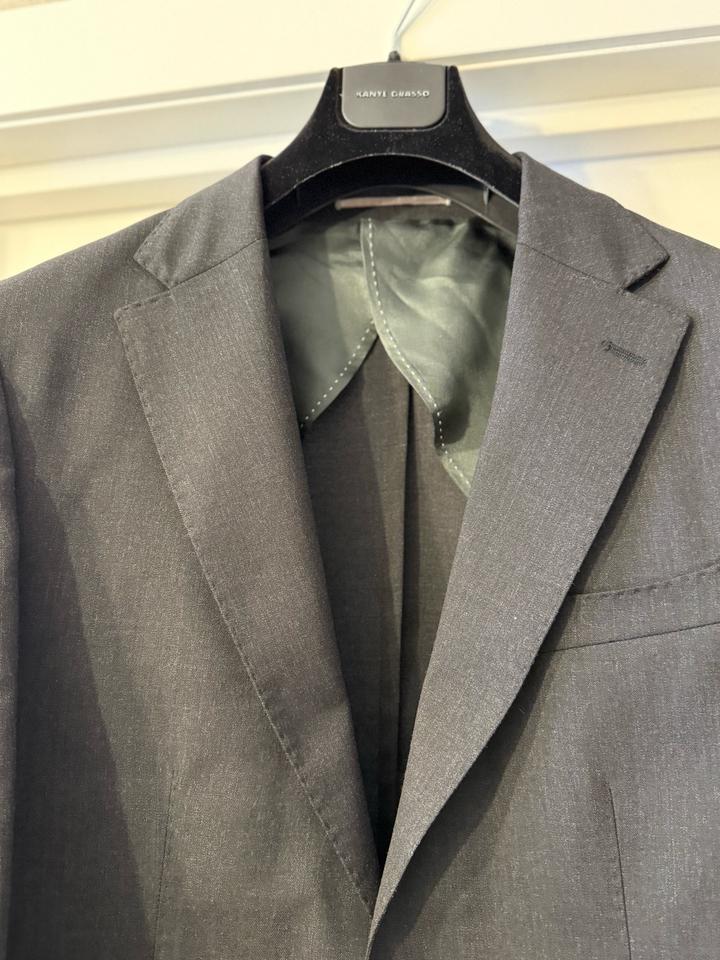 Новый премиальный костюм