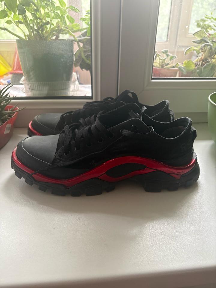 Raf simons detroid runner