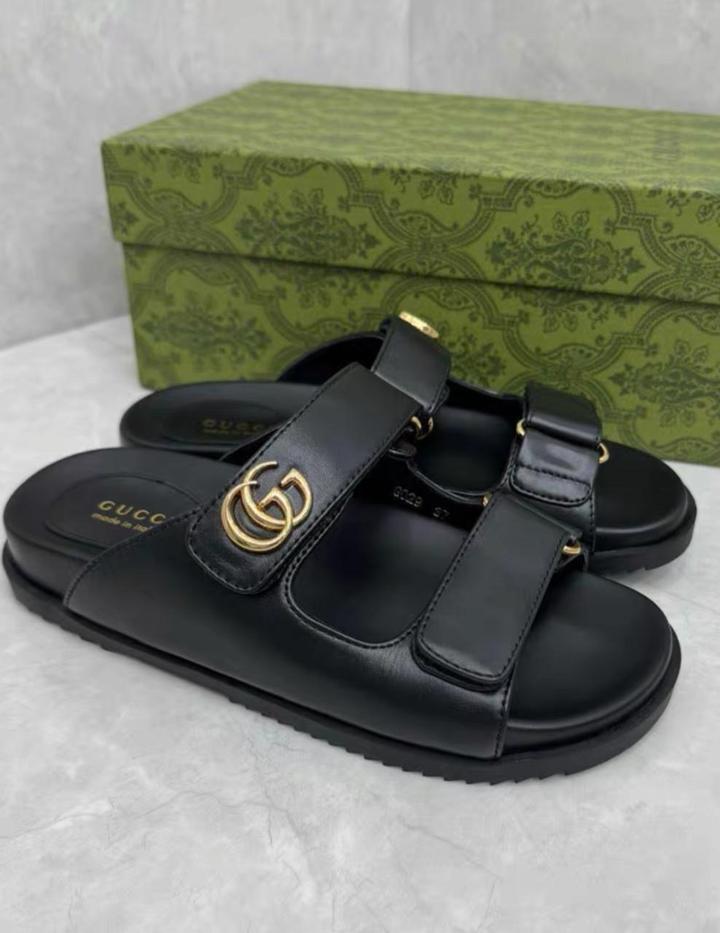 Gucci черные шлепанцы, новые