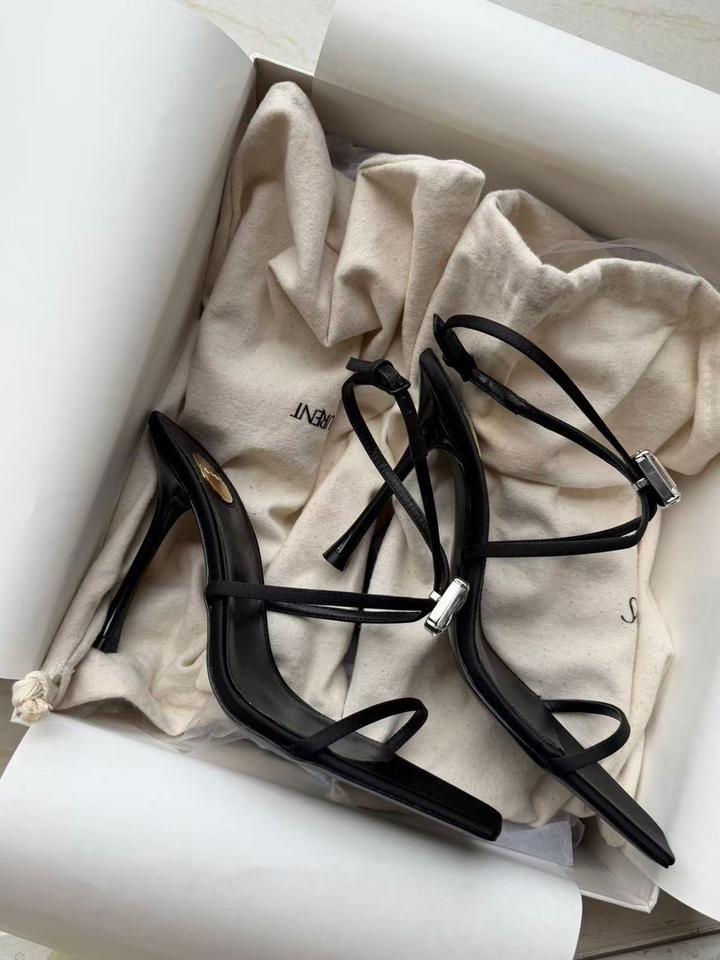 Босаножки YSL