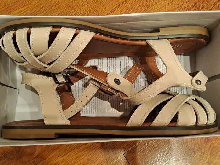 Новая женская летняя обувь 37 размер