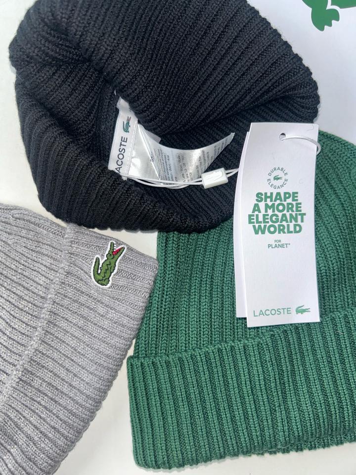 Шапки Lacoste