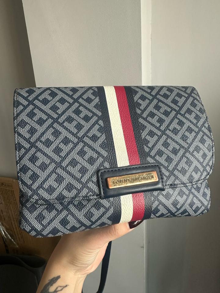 Сумка Tommy Hilfiger