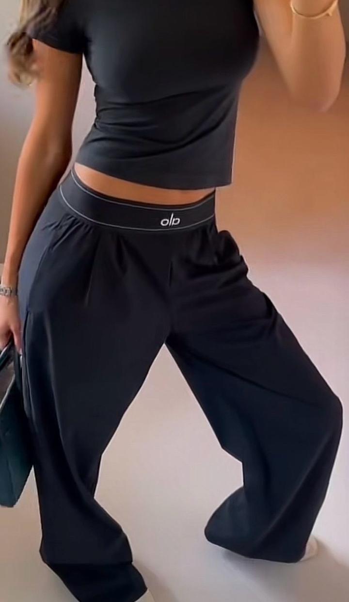 Брюки черные Alo