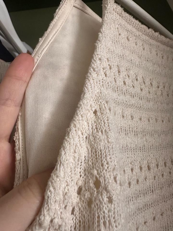 Белое платье Stradivarius