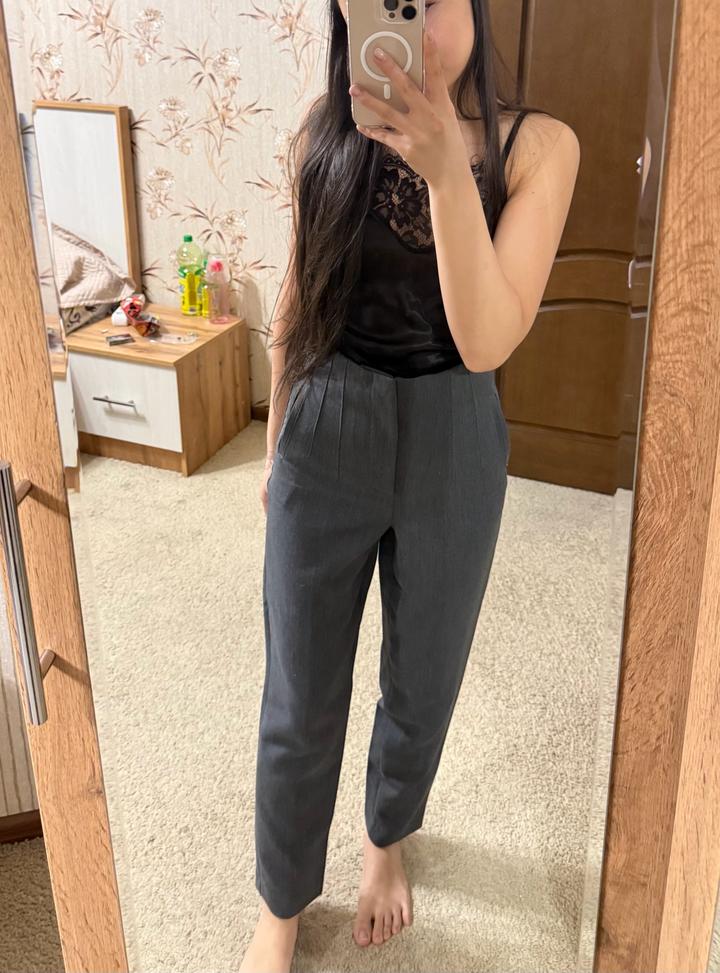 Серые штаны