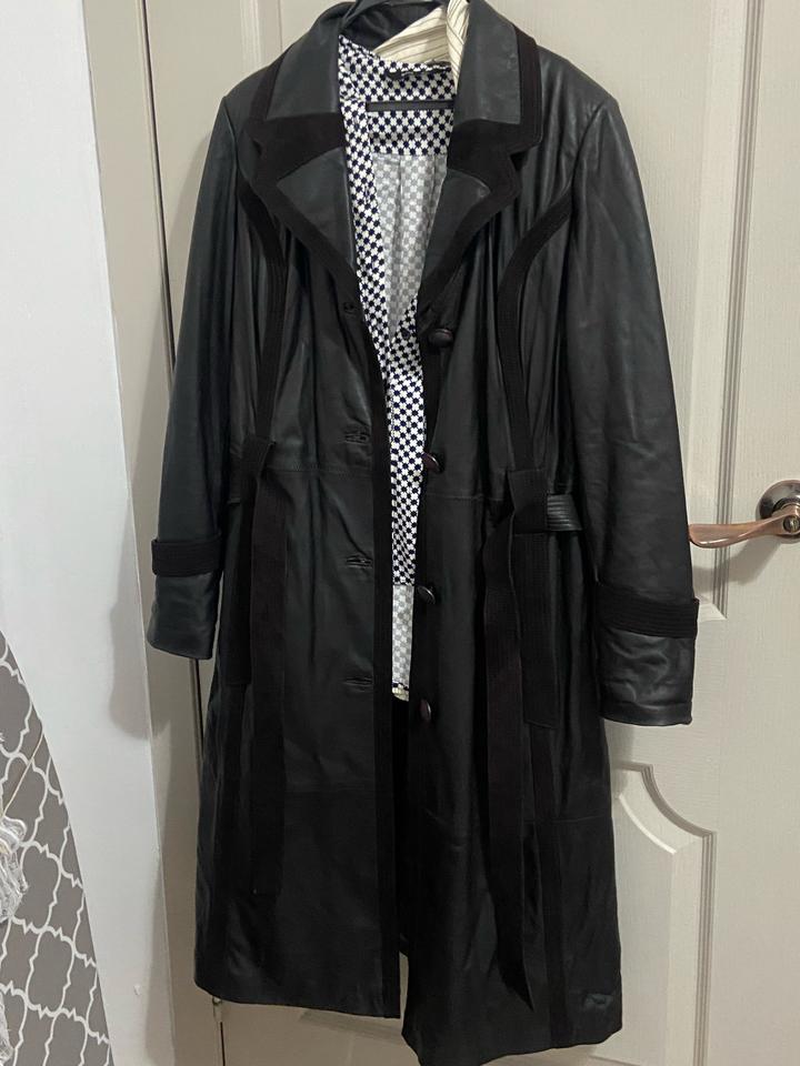 Пальто кожаное новое холодная весна осень