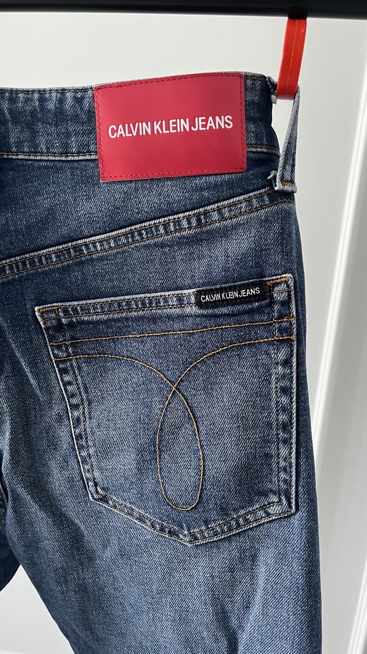 джинсы Calvin Klein