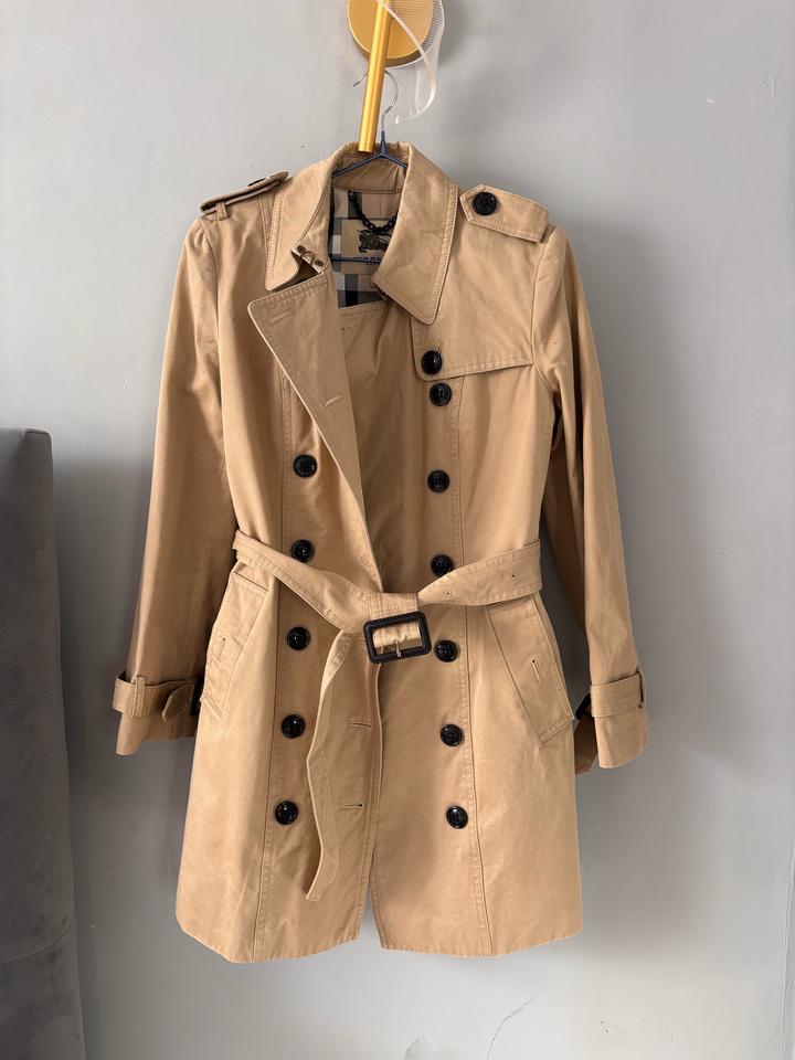 Плащ от Burberry