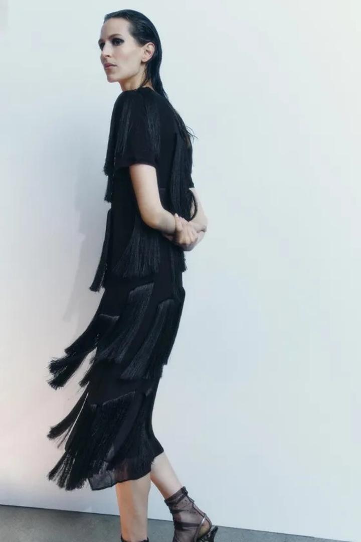 Платье с бахромой