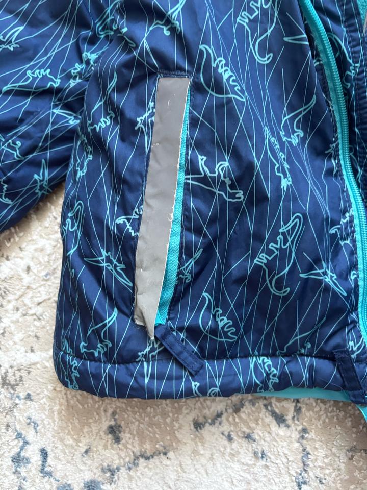 Продам куртку