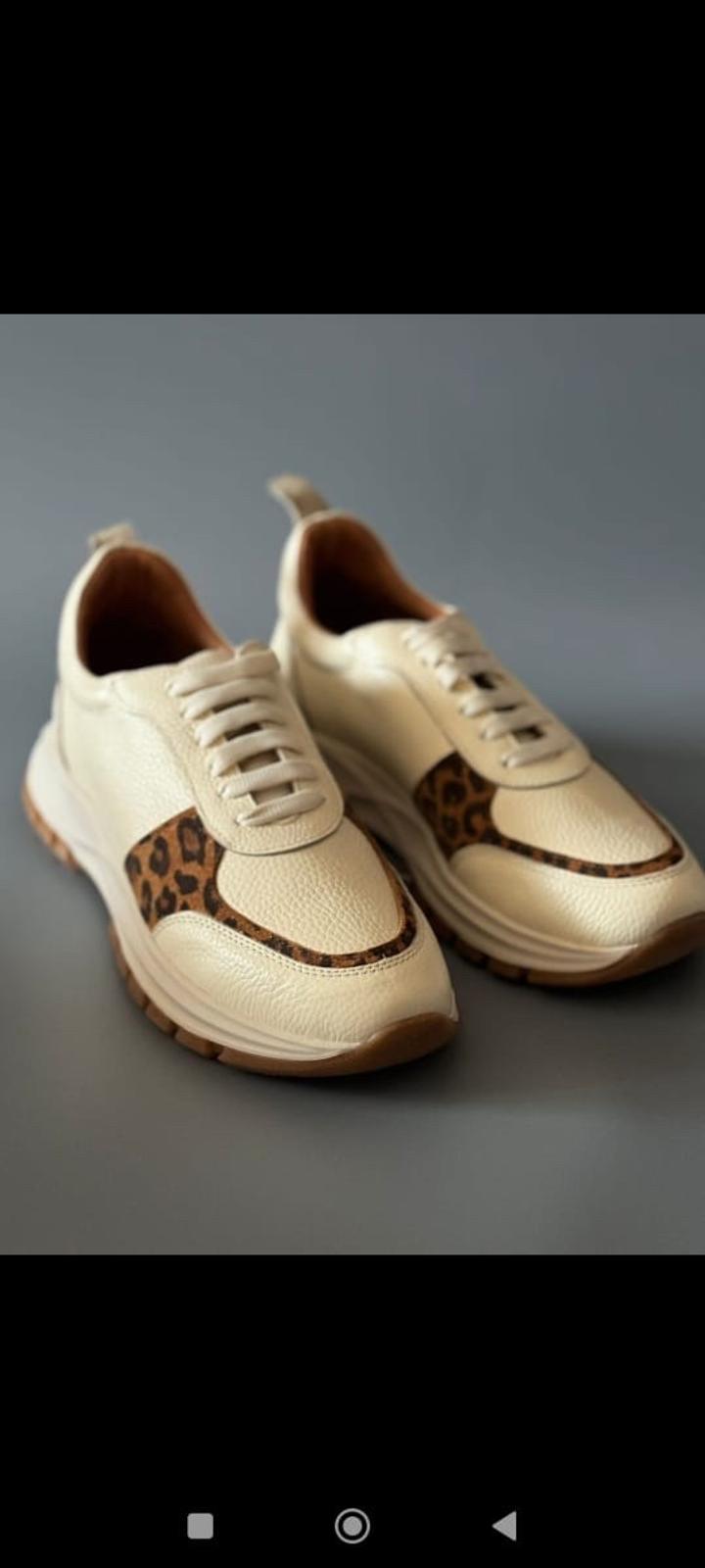 Новые кроссовки натуральные кожа, Турция