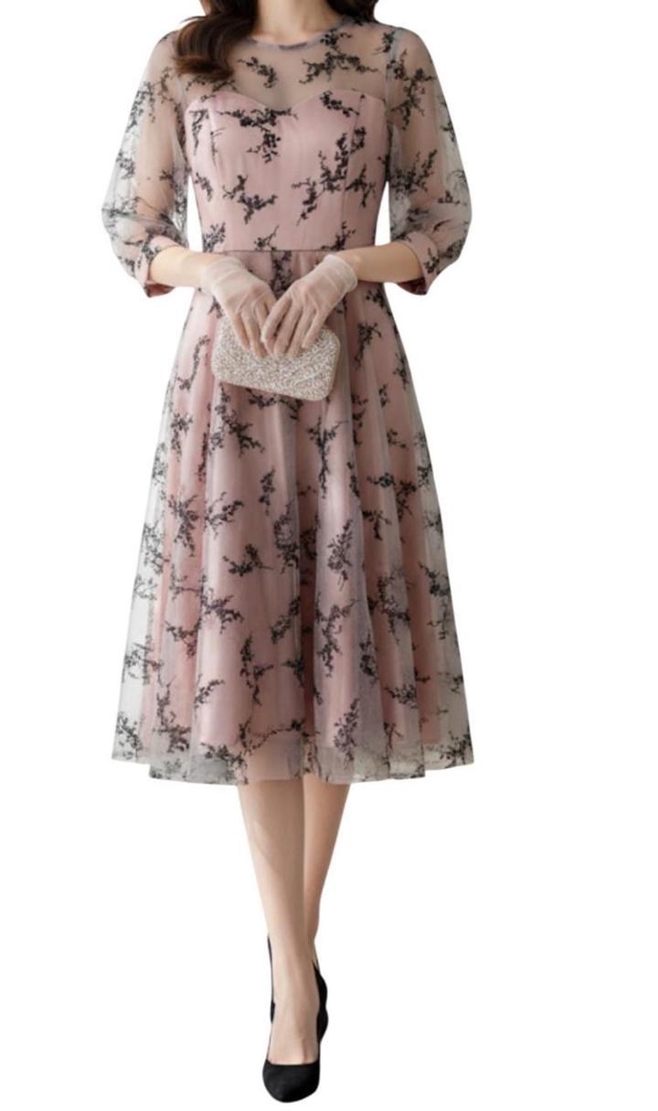 Нарядное платье