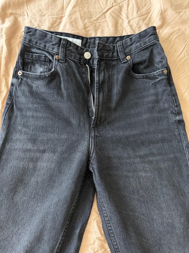 Джинсы Zara