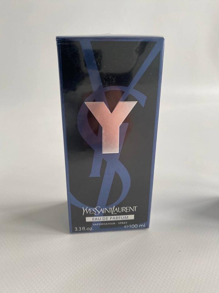 Парфюмерная вода Yves Saint Laurent Y, 100 мл