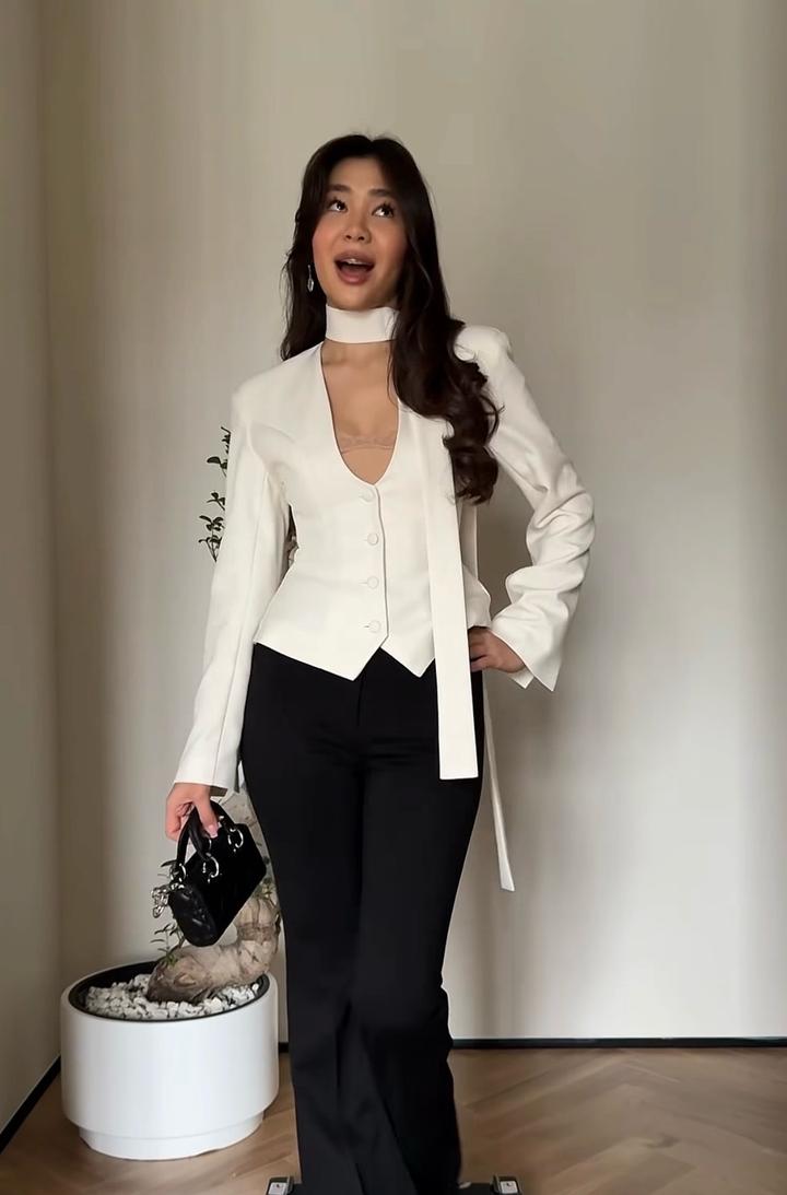 Белый пиджак