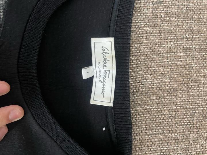 Черный свитшот Salvatore Ferragamo
