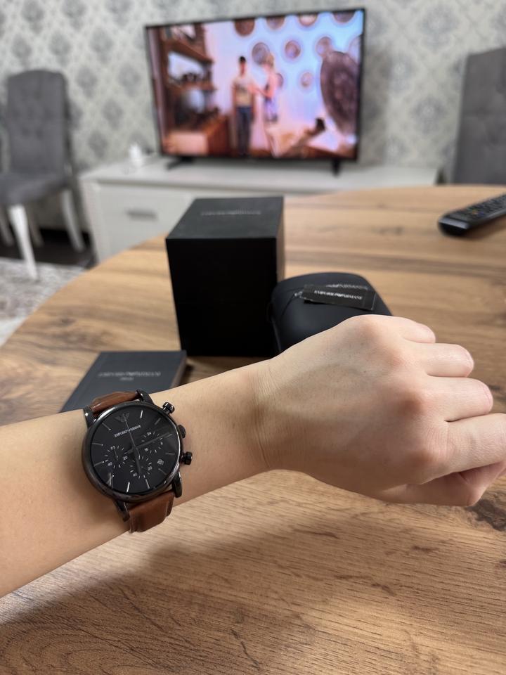 Часы Emporio Armani