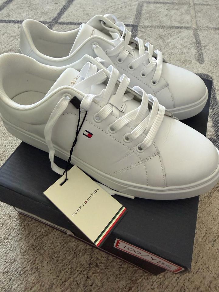 Кеды женские