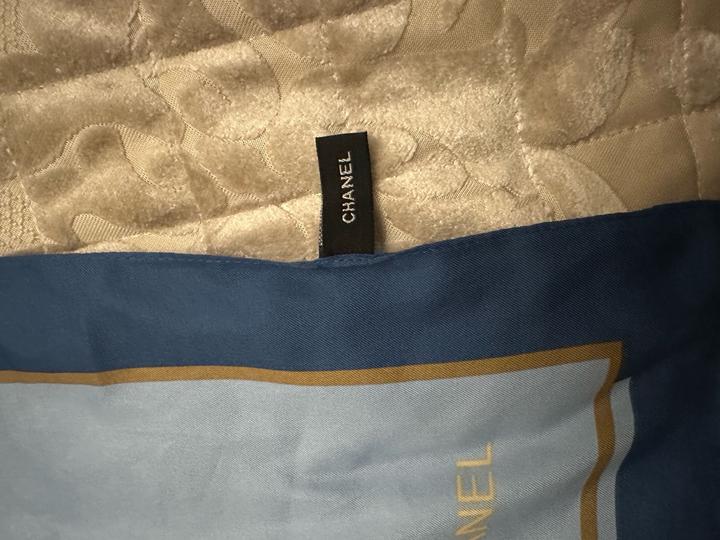 Платок Chanel