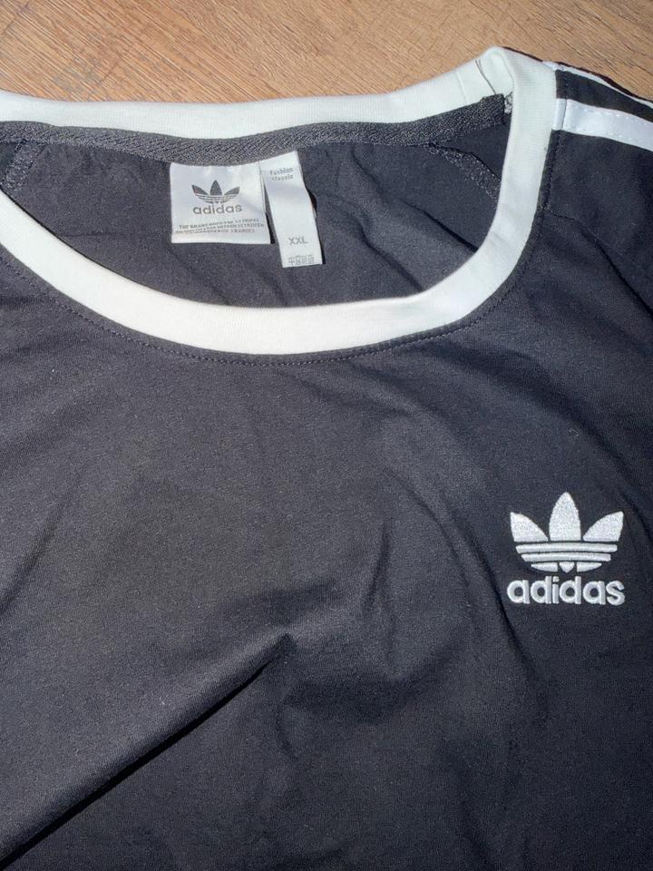 Футболка Adidas