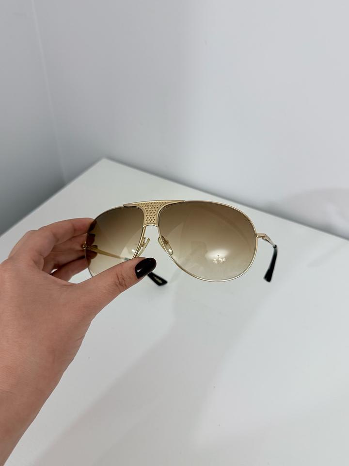 Очки солнцезащитные Trussardi