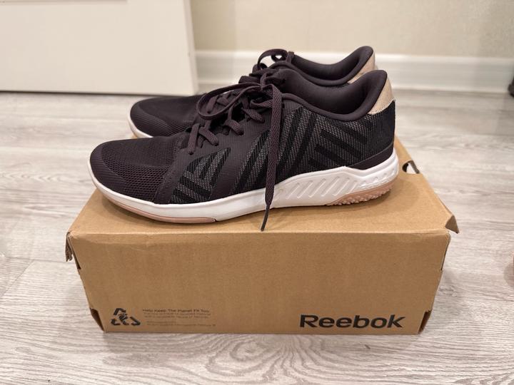 кроссовки Reebok