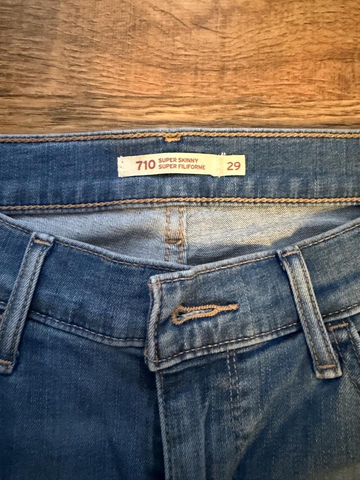 Levi’s Джинсы
