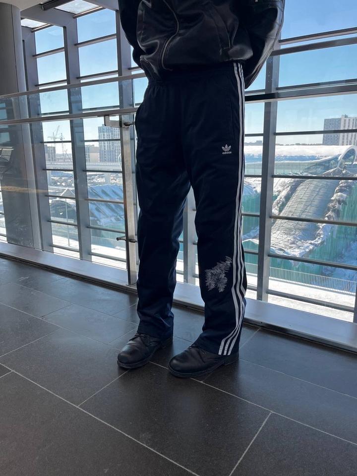 Adidas штаны