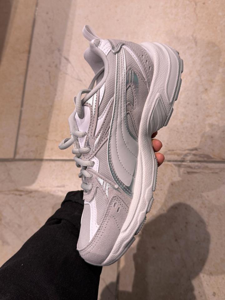 Кроссовки от Puma