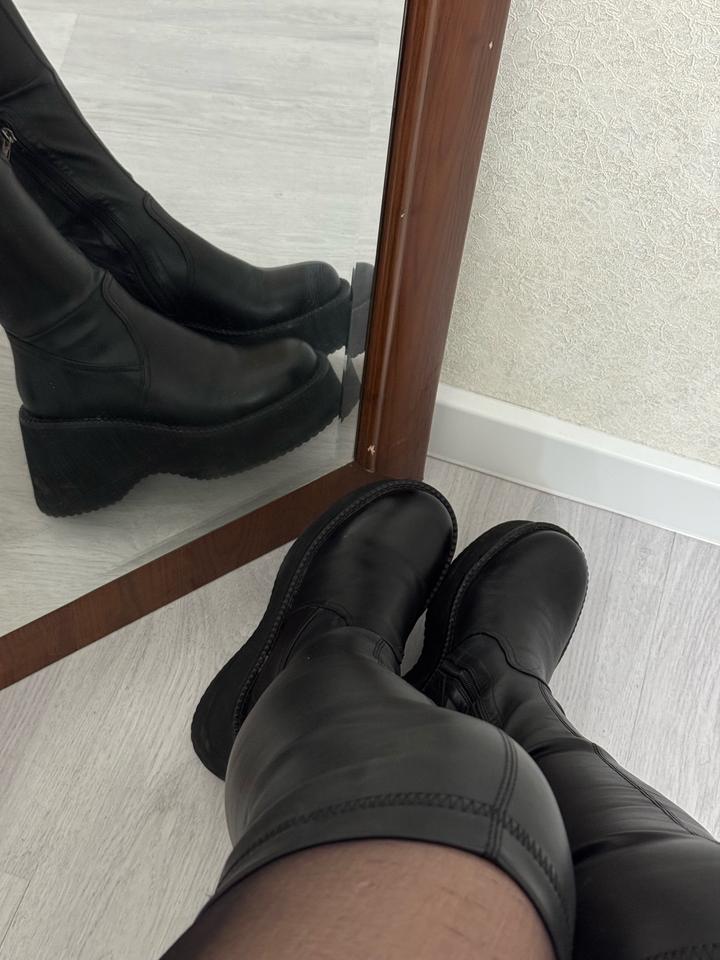 Ботфорты высокие