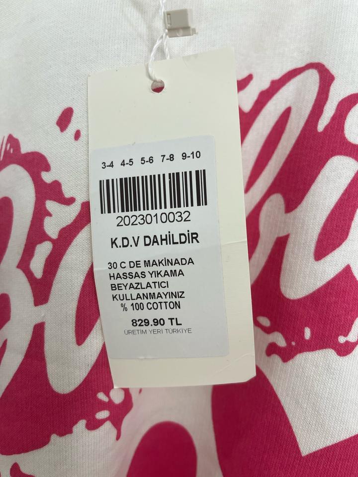 Костюм на девочку 104 рост