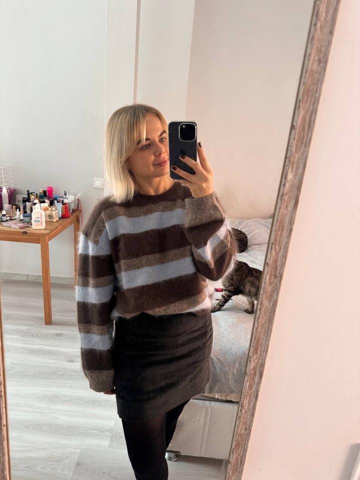 Свитер Luisa Wang. Новый