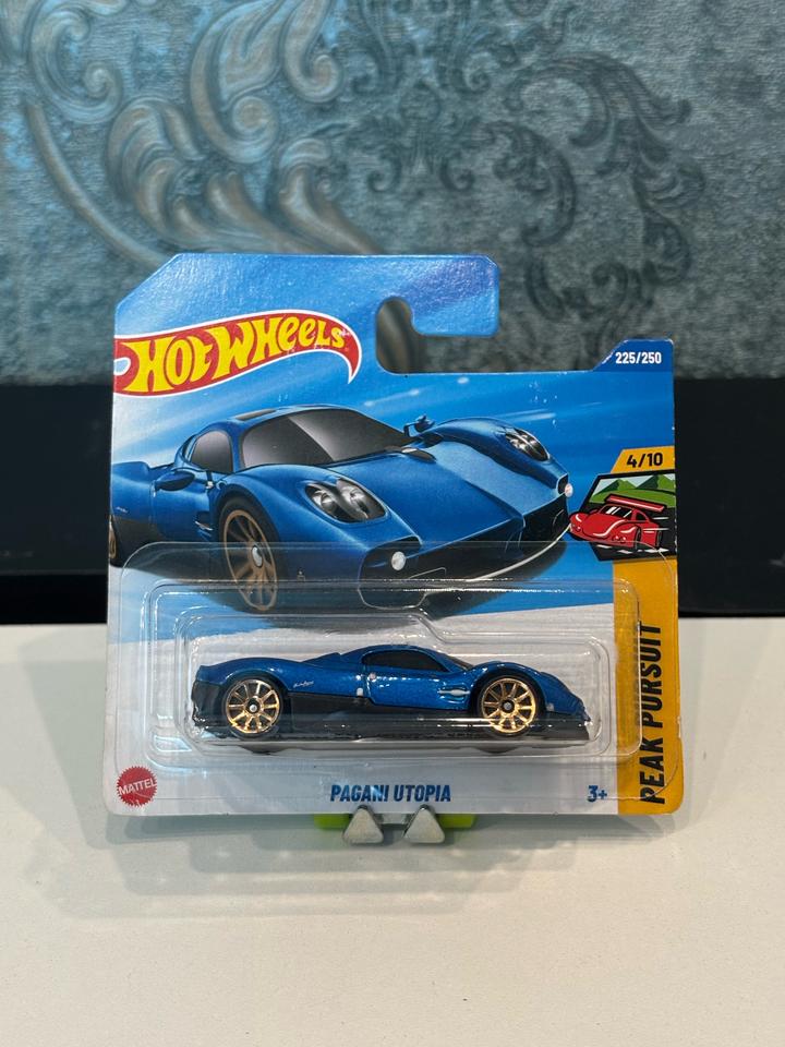 Hot wheels базовый