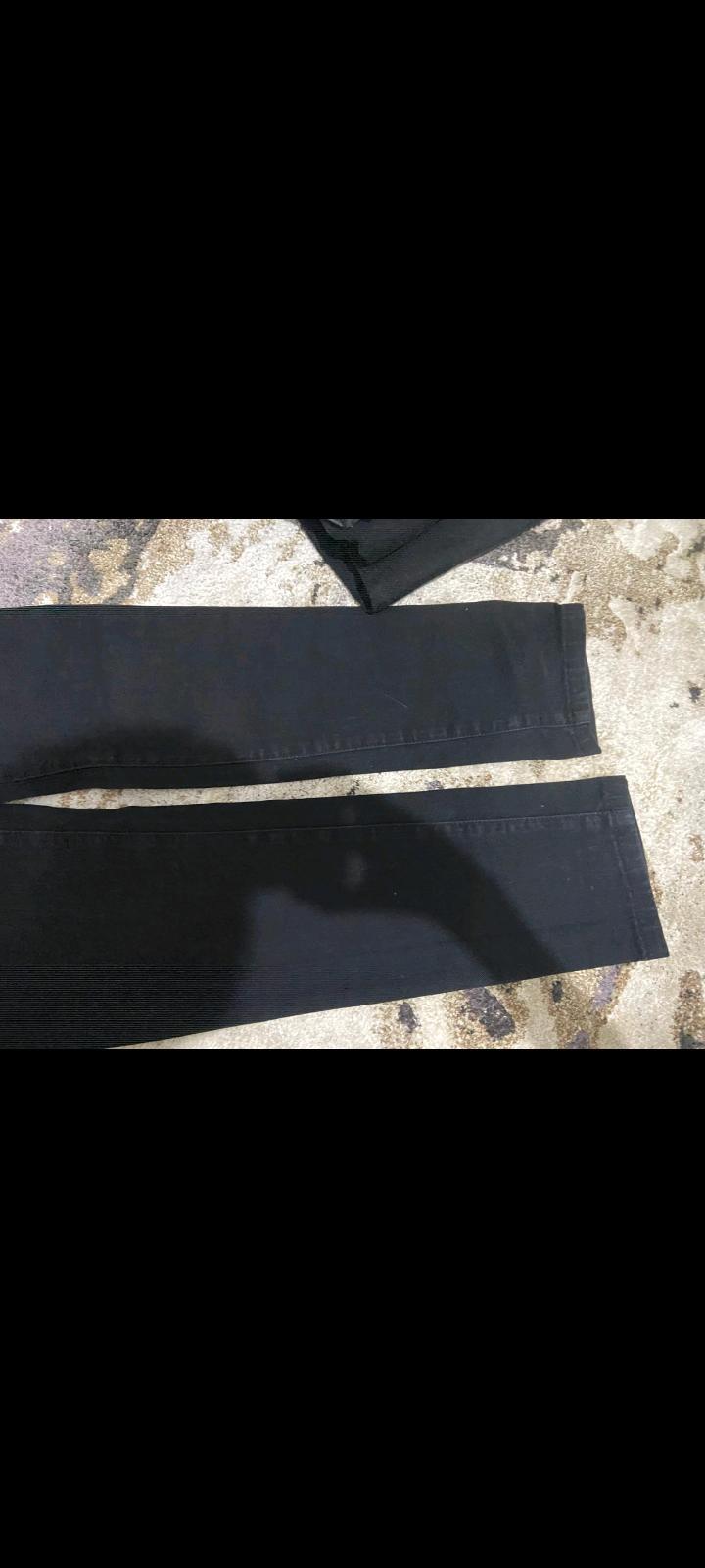 Черные джинсы Mavi