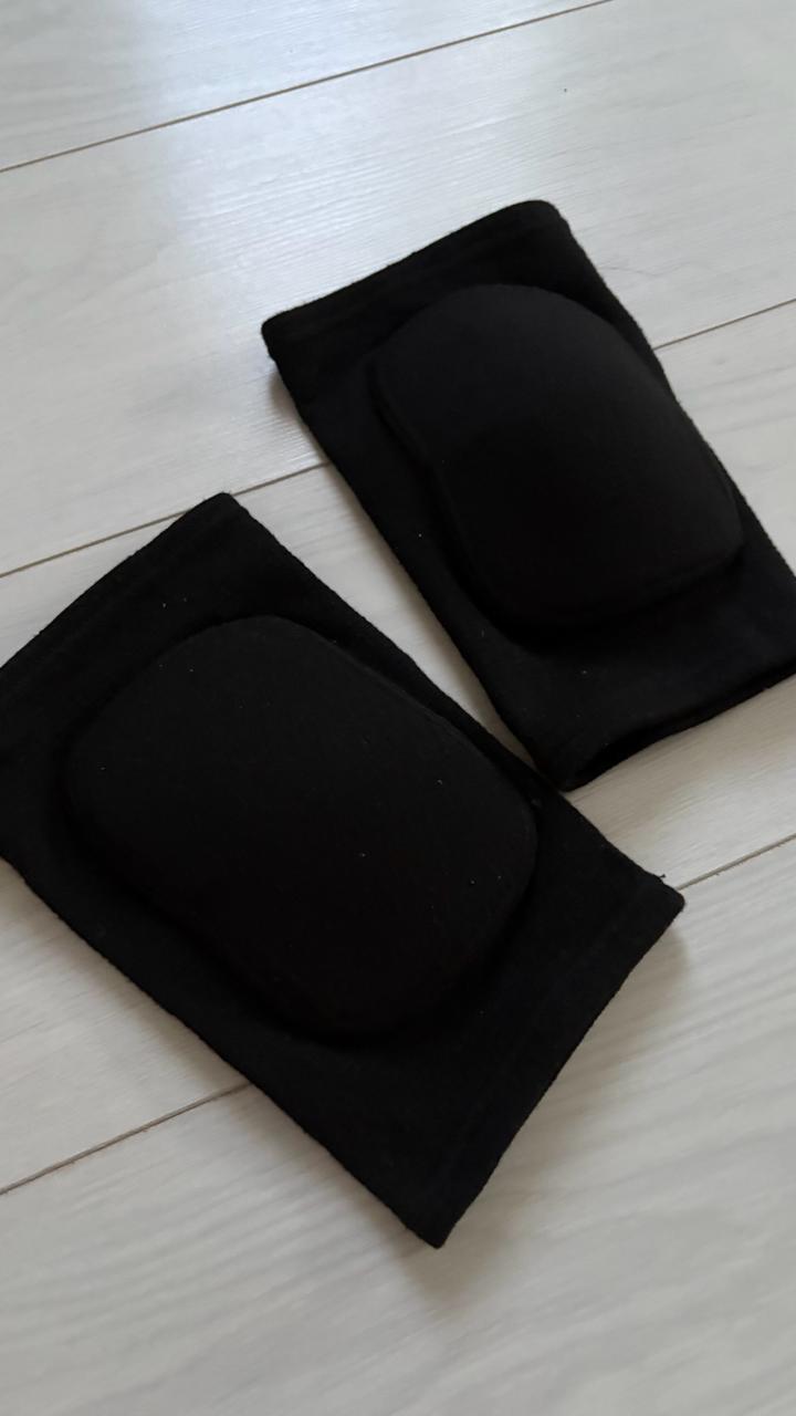 Наколенники