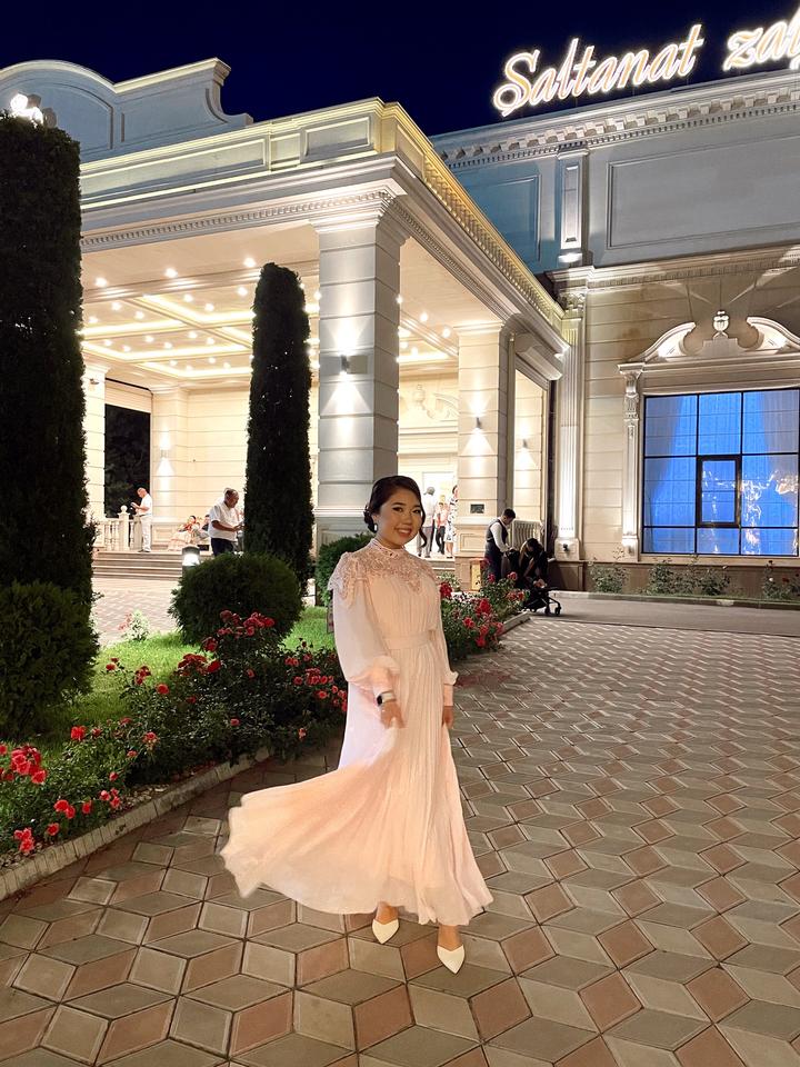 Вечернее платье