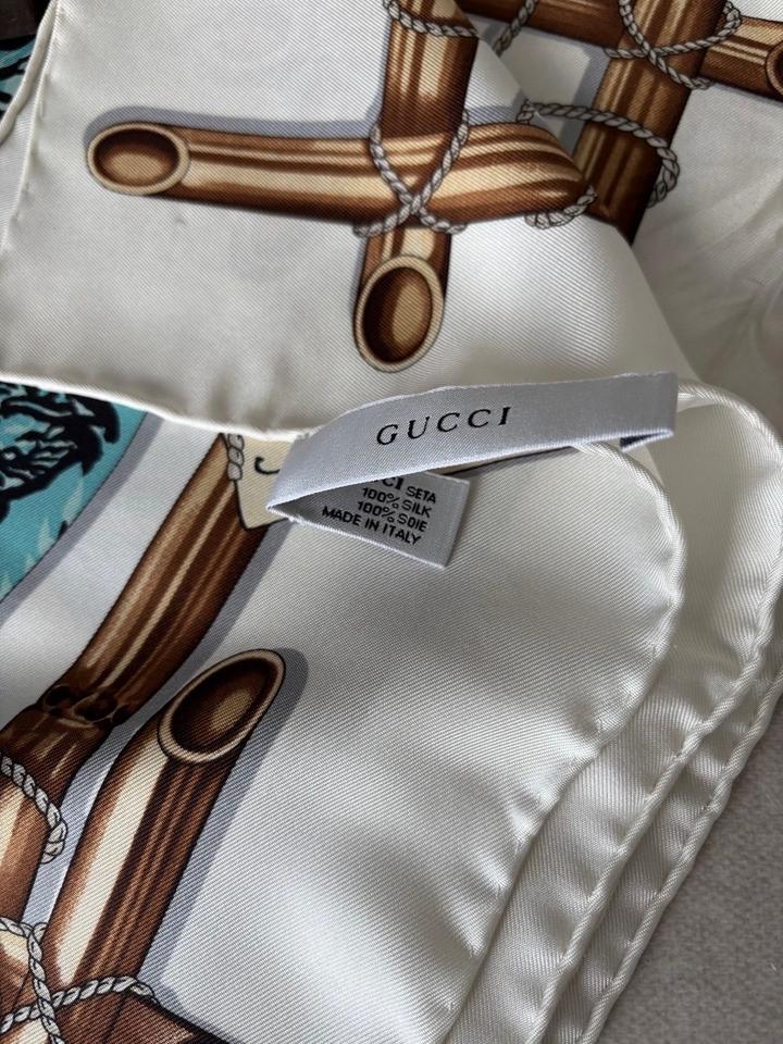 Платок Gucci