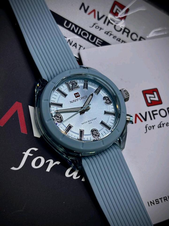 Женские наручные часы NAVIFORCE