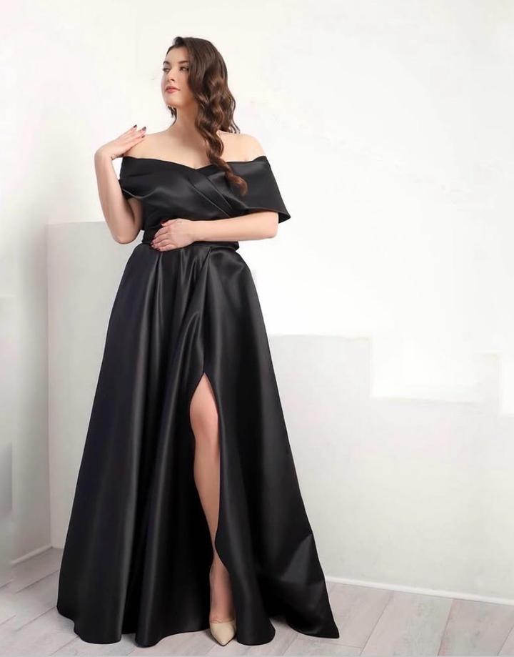 Черное вечерное платье