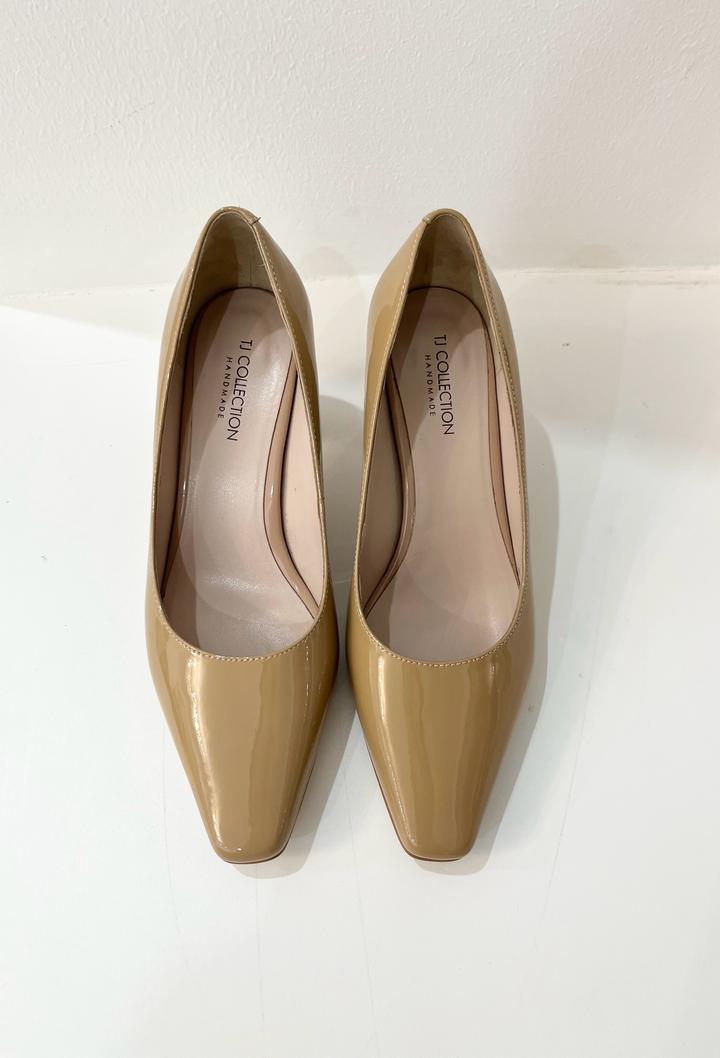 Лакированные туфли от TJ collection