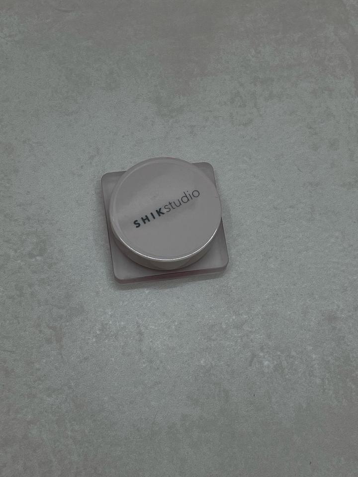 Shik studio crimson blush lupine румяна