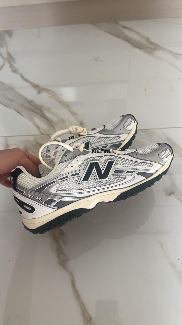 Кроссовки new balance