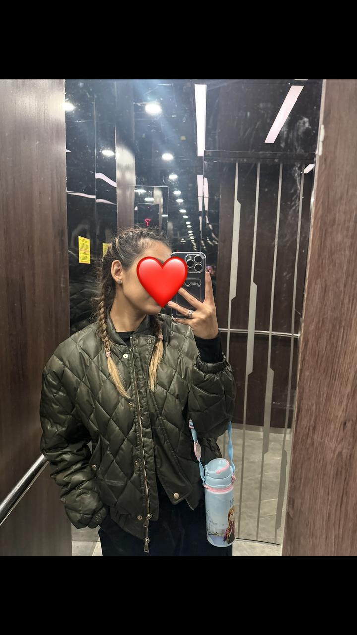 Продам куртку Massimo Duti