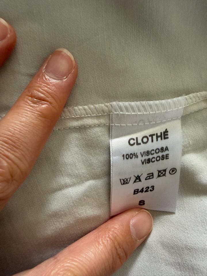 Clothe