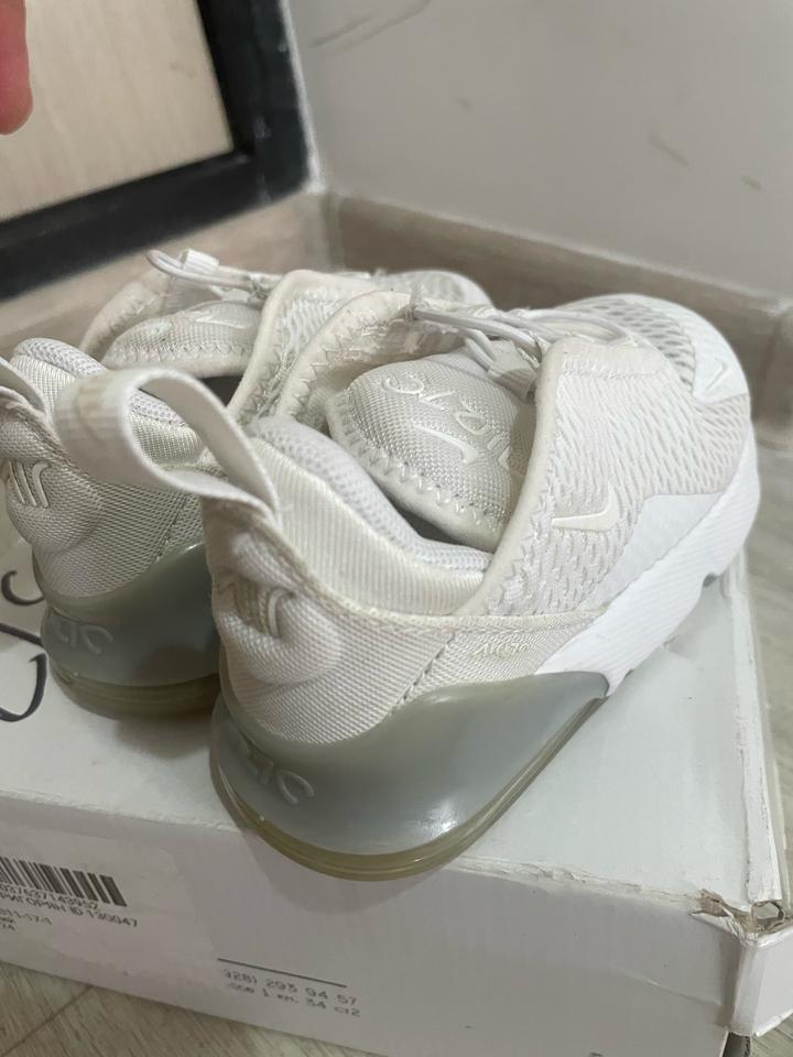 Кроссовки детские