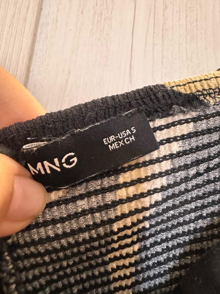 Комбез с открытыми плечами