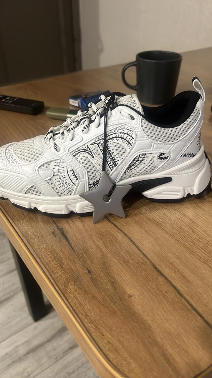 Кроссовки Dior