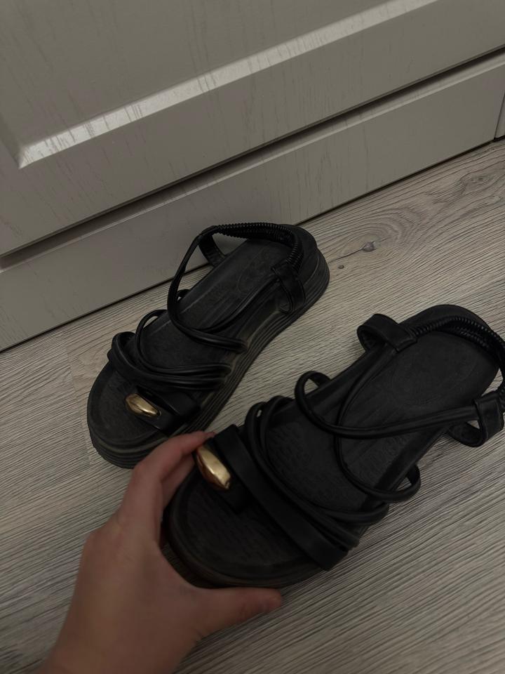 Сандали